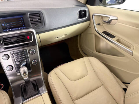 2013 Volvo S60 T5