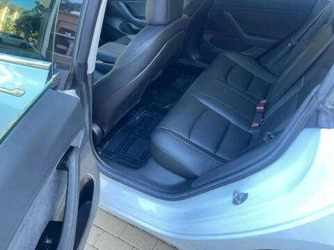 2019 Tesla Model 3 Standard Range Plus
