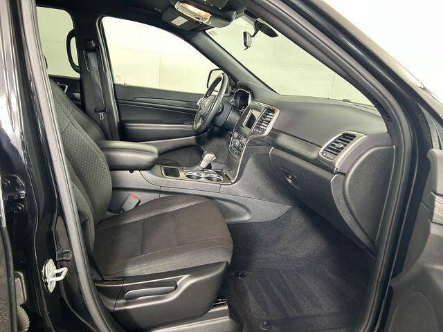 2019 Jeep Grand Cherokee Laredo E