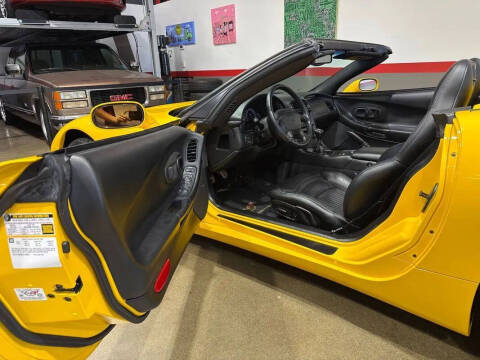 2004 Chevrolet Corvette