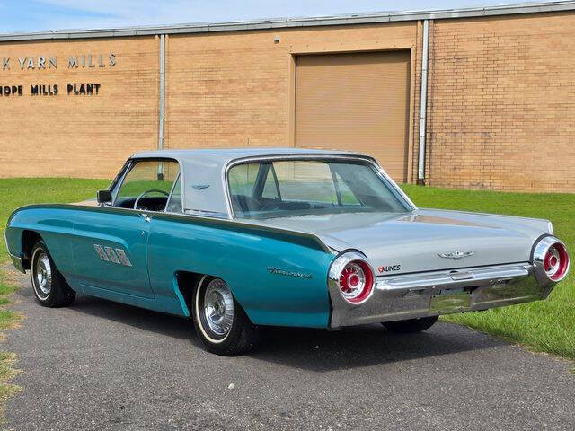 1963 Ford Thunderbird