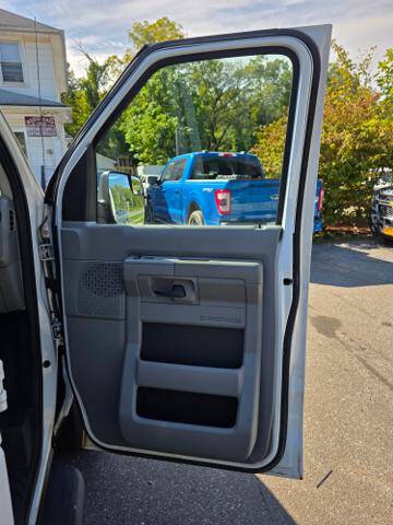 2010 Ford E-Series E-250