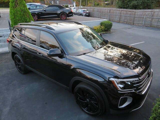 2024 Volkswagen Atlas SE