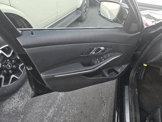 2024 BMW 3 Series 330i