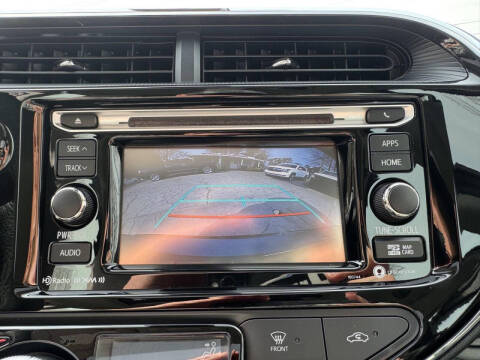 2018 Toyota Prius c Four