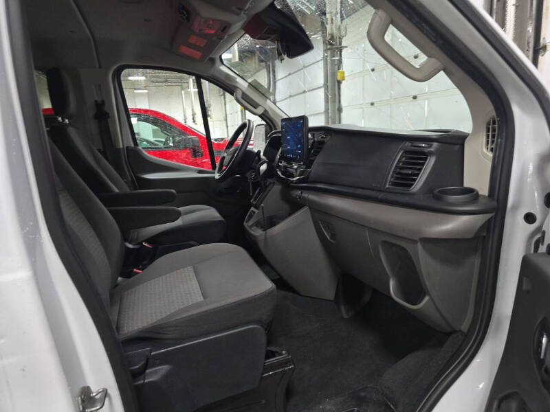 2023 Ford Transit 350 XLT