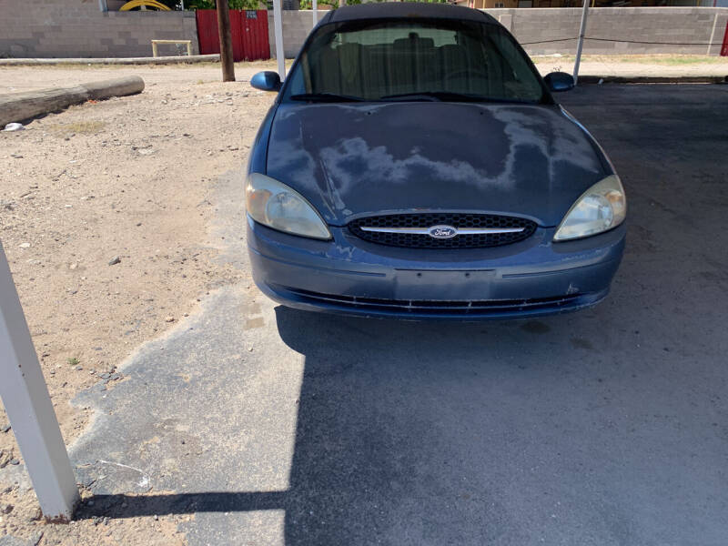 2002 Ford Taurus SE