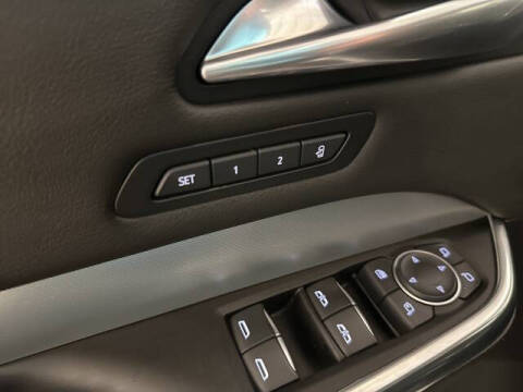 2021 Cadillac XT4 Premium Luxury