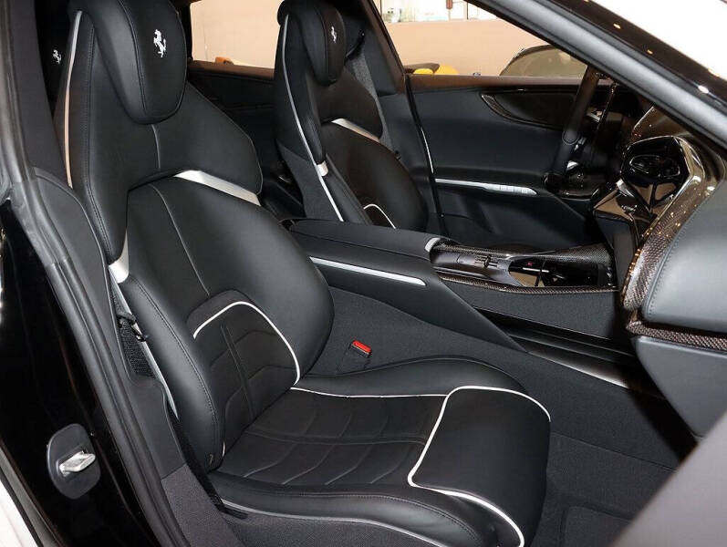 2024 Ferrari Purosangue