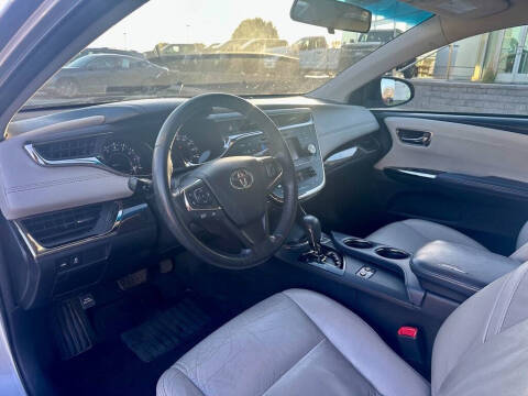 2013 Toyota Avalon XLE