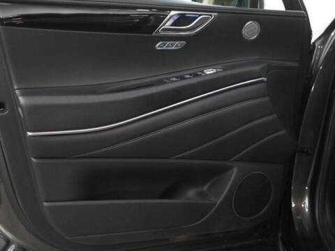 2025 Genesis GV80 2.5T Standard