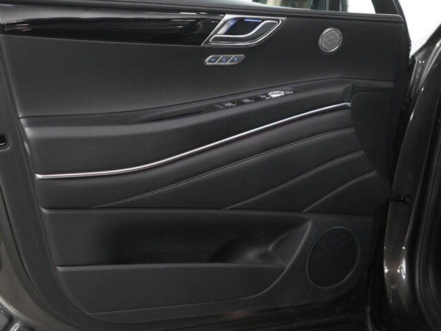 2025 Genesis GV80 2.5T Standard