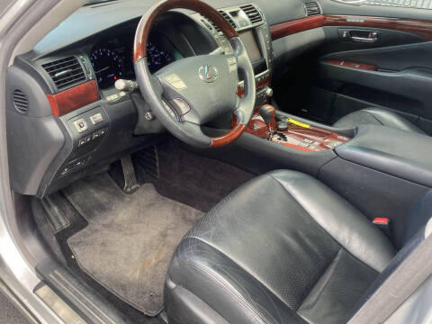 2010 Lexus LS 460
