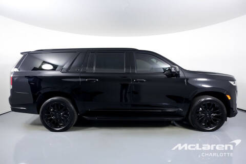 2022 Cadillac Escalade ESV Luxury