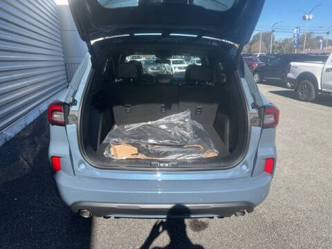 2026 Ford Escape ST-Line Elite