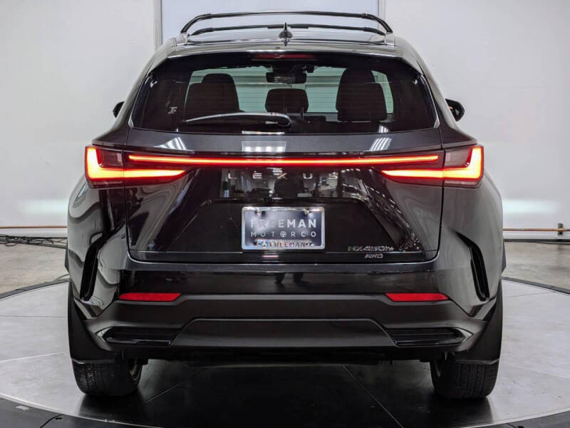 2023 Lexus NX 450h+