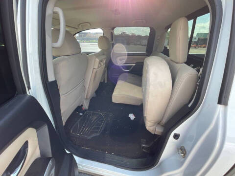 2017 Nissan Titan S