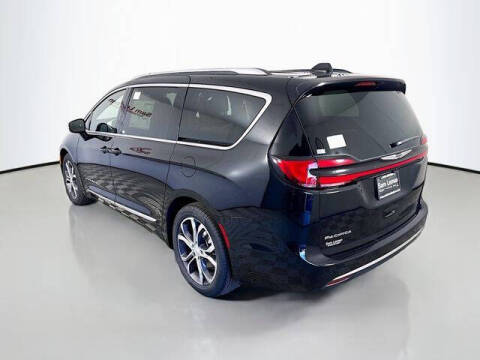 2026 Chrysler Pacifica Pinnacle