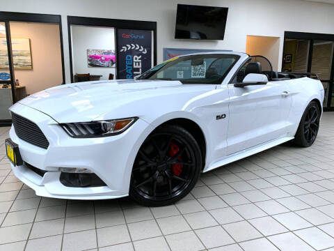 2015 Ford Mustang for sale at SAINT CHARLES MOTORCARS in Saint Charles IL