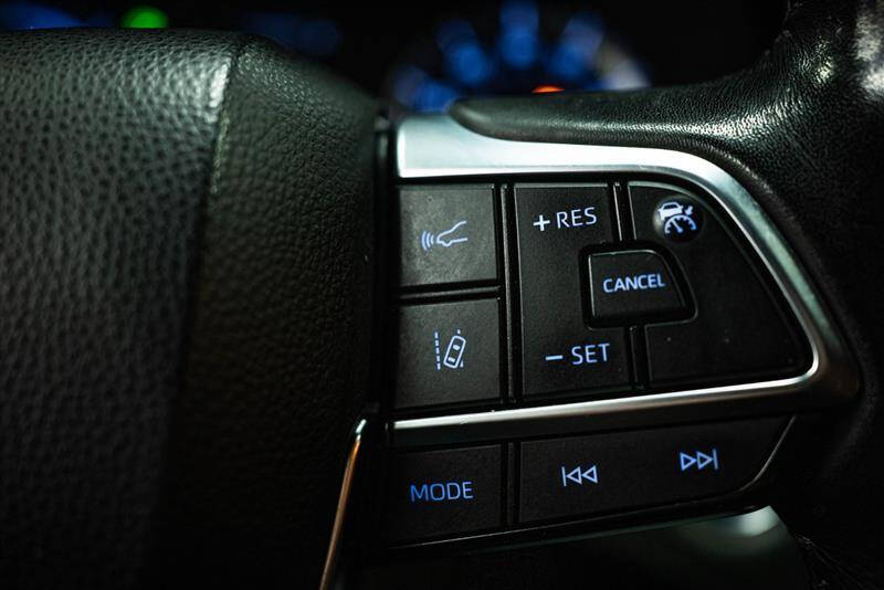 2020 Toyota Highlander Hybrid LE