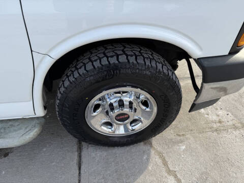 2020 GMC Savana 2500