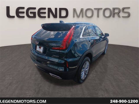 2025 Cadillac XT4 Premium Luxury