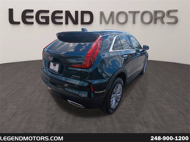 2025 Cadillac XT4 Premium Luxury