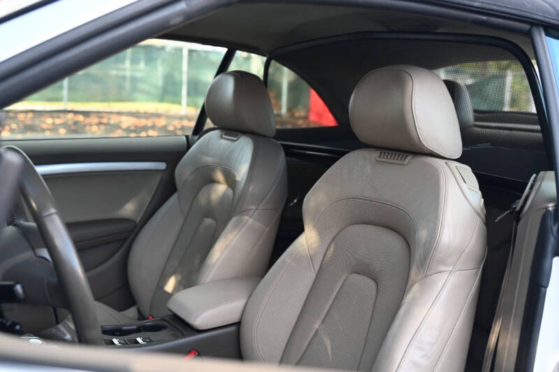 2011 Audi A5 2.0T quattro Prestige