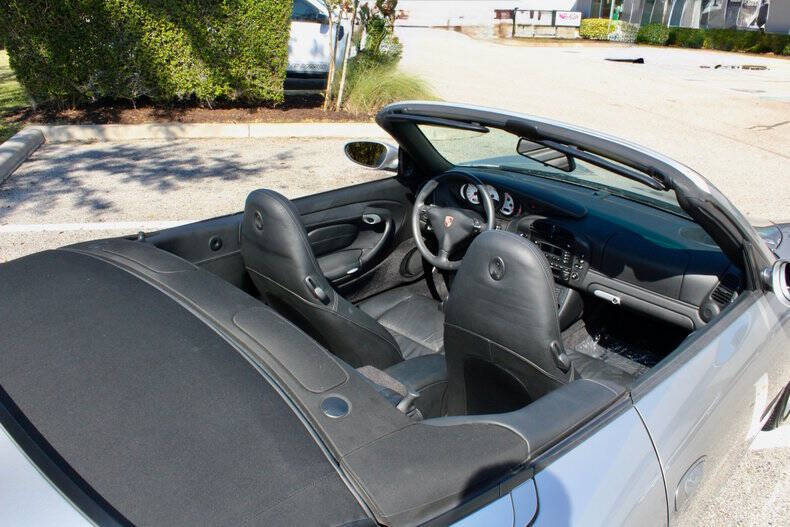 2003 Porsche 911