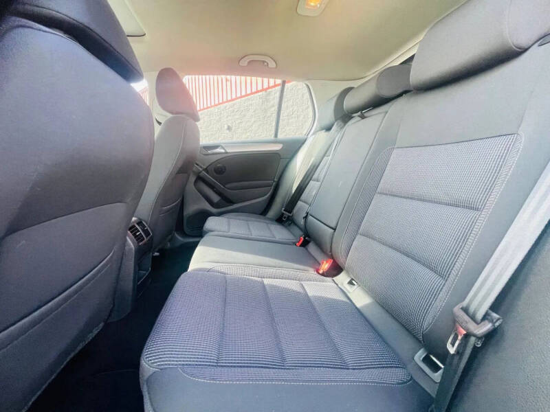 2012 Volkswagen Golf