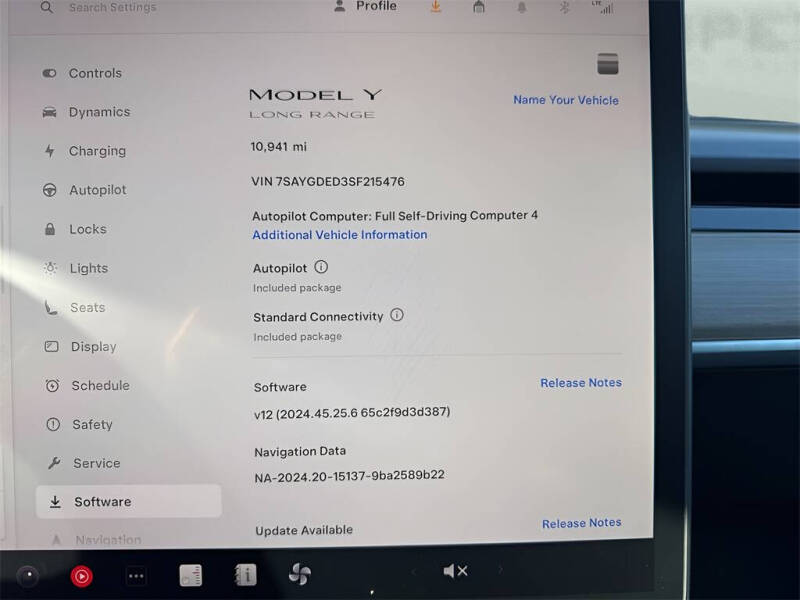 2025 Tesla Model Y Long Range