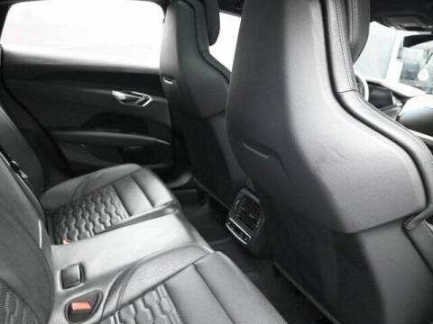 2022 Audi e-tron GT quattro Prestige