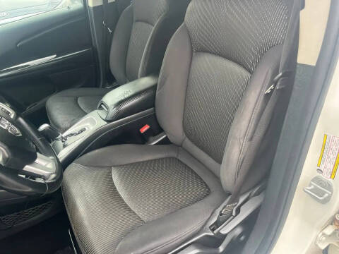 2013 Dodge Journey SE