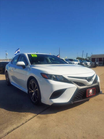 2019 Toyota Camry SE