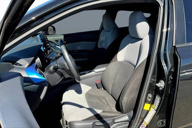 2019 Toyota C-HR XLE