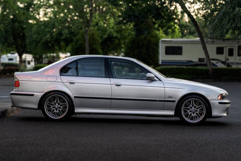 2002 BMW M5