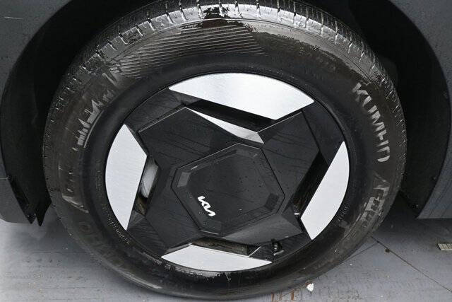 2024 Kia EV9 Light Long Range