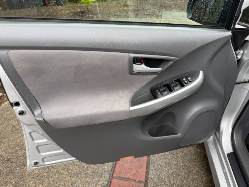 2011 Toyota Prius Two