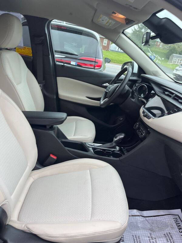 2022 Buick Encore GX Select