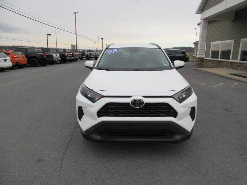 2020 Toyota RAV4 LE