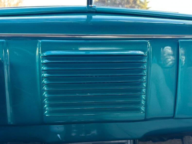 1939 Ford Deluxe