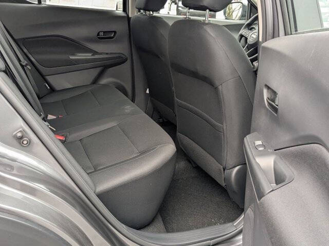 2025 Nissan Kicks Play S