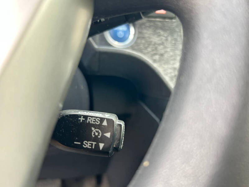 2014 Toyota Prius c Three