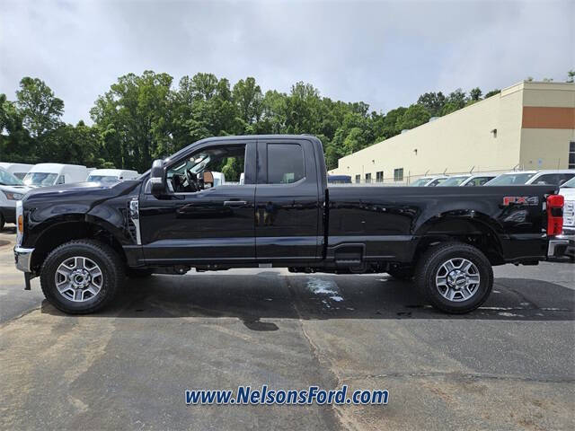 2025 Ford F-350 Super Duty XLT