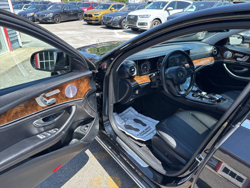 2017 Mercedes-Benz E-Class E 300 4MATIC