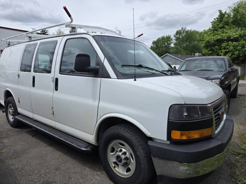 2017 GMC Savana 2500