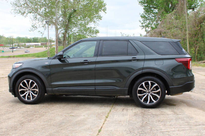 2022 Ford Explorer ST-Line