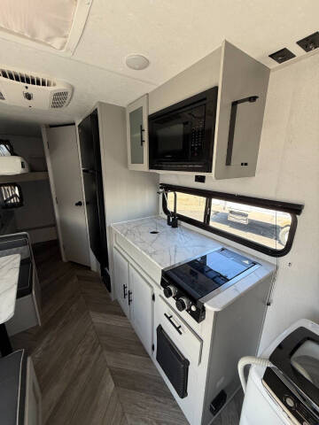 2021 Forest River platinum Salem FS 179DBKX