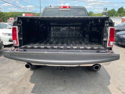 2015 RAM 1500 Laramie