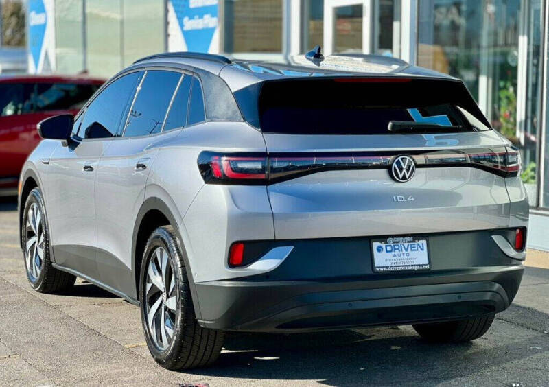 2023 Volkswagen ID.4 Pro